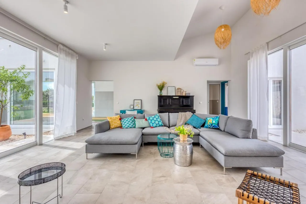 אוגייאן Villa Vela Muline - 8 Plus 2 Guests - Heated Pool 0*,