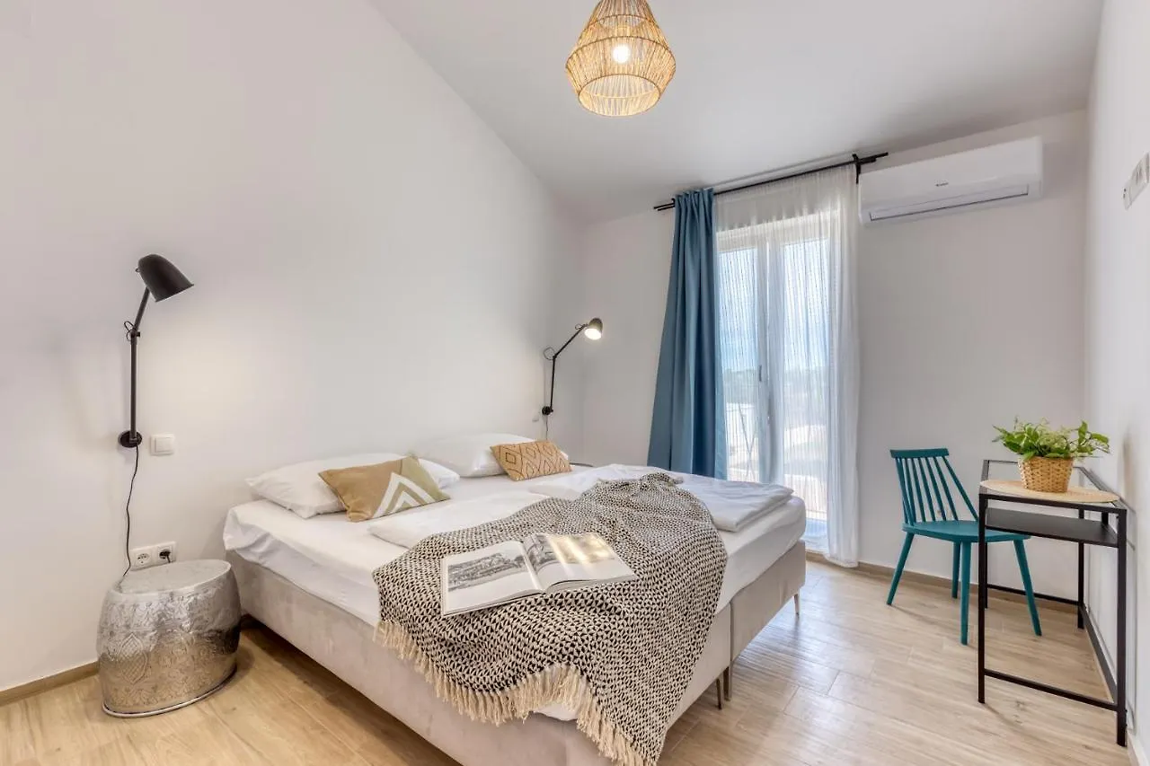 Villa Vela Muline - 8 Plus 2 Guests - Heated Pool أوغليان 0*,